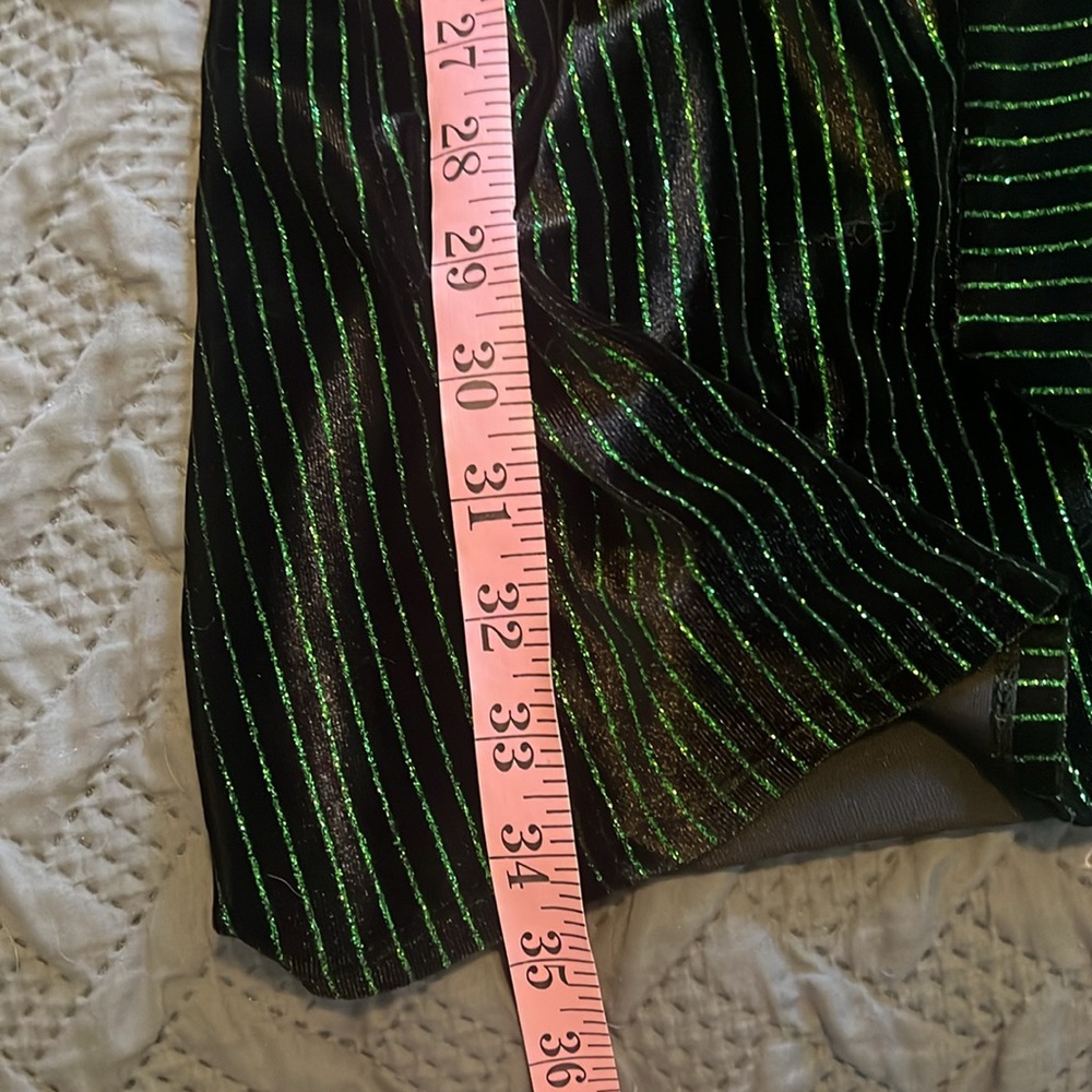Flounce London : Black and Green Wrap Dress - 6 - Picture 9 of 10